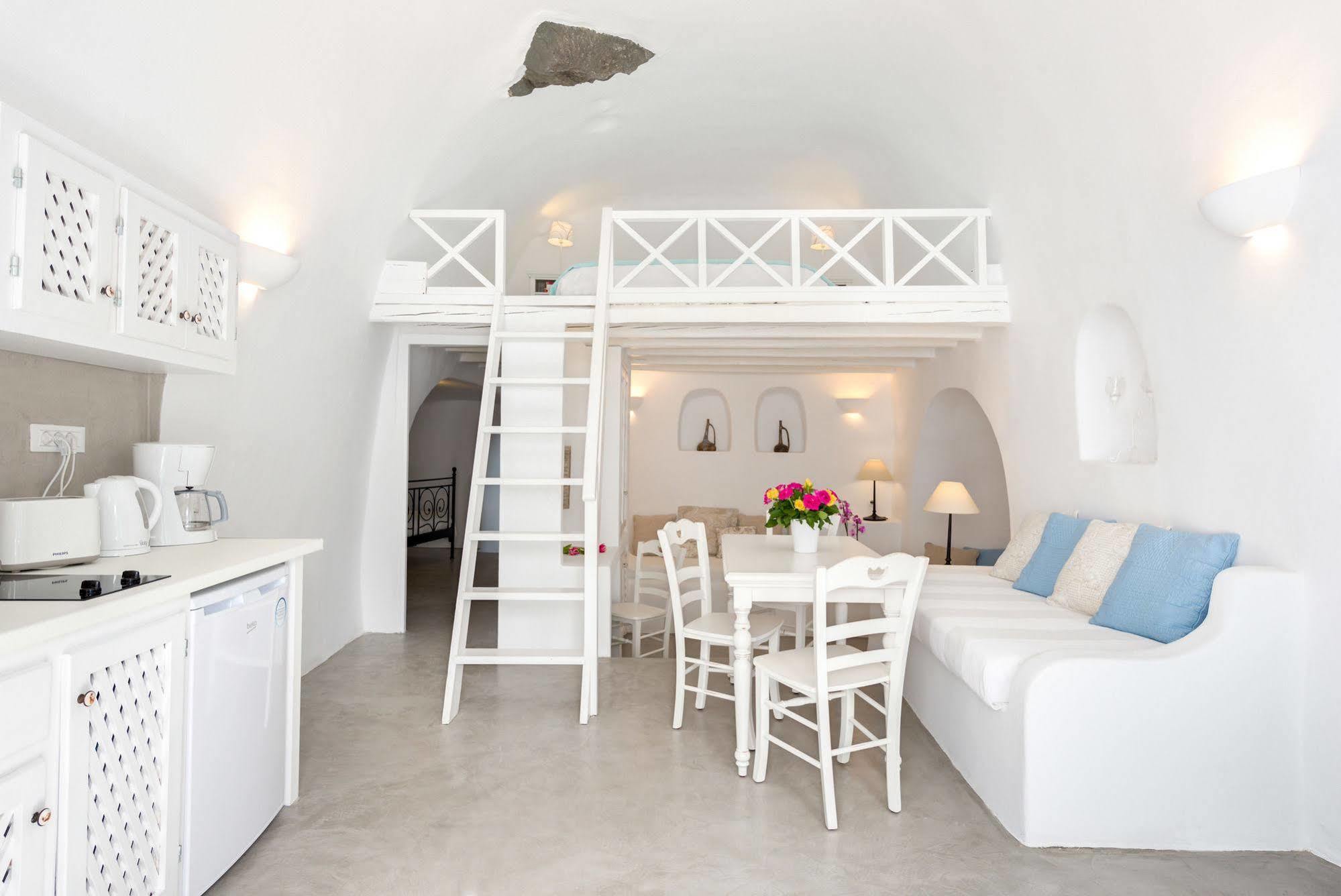 Aris Caves Apartamento *